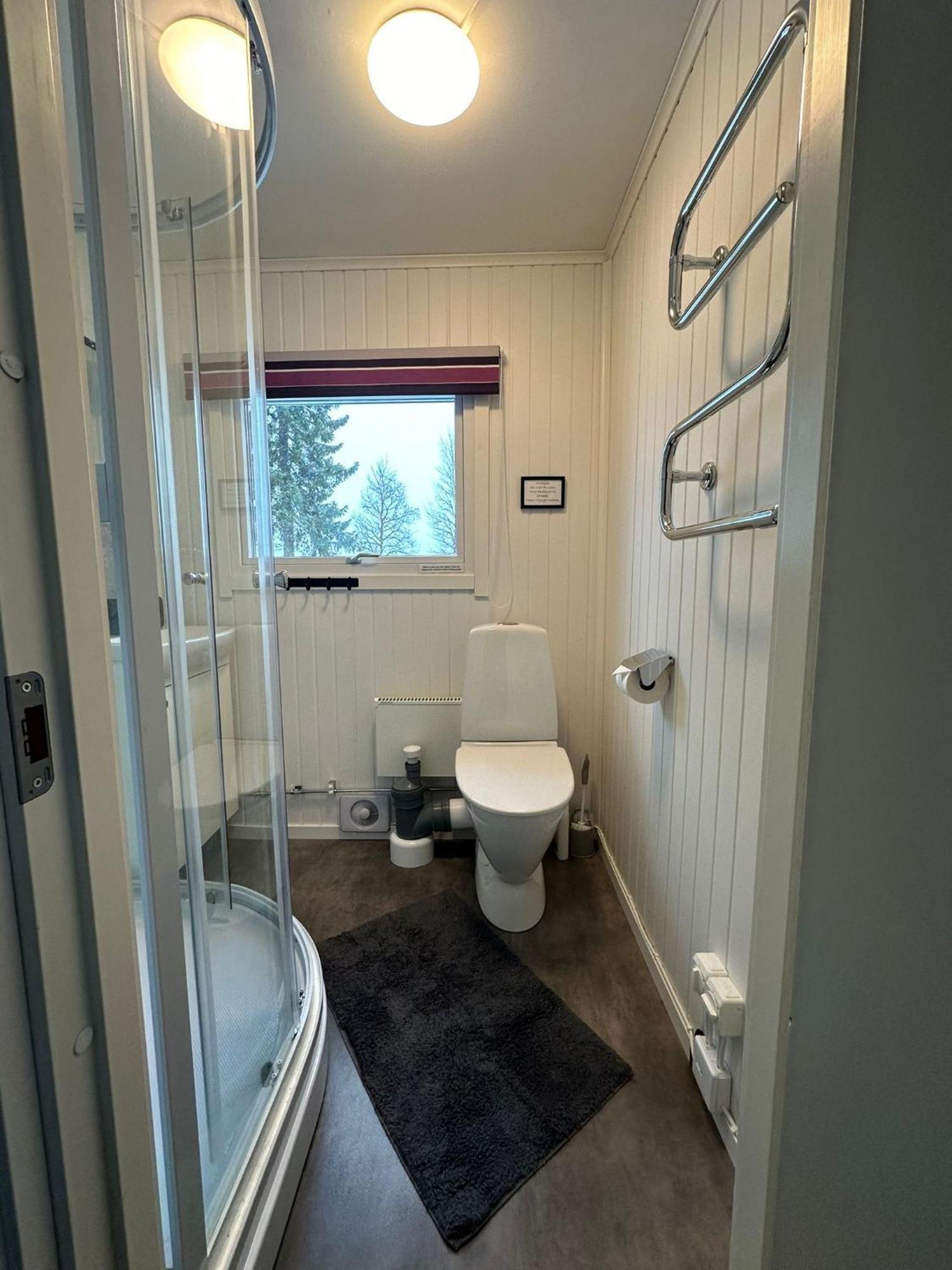 Camp Caroli Family House * Jukkasjarvi